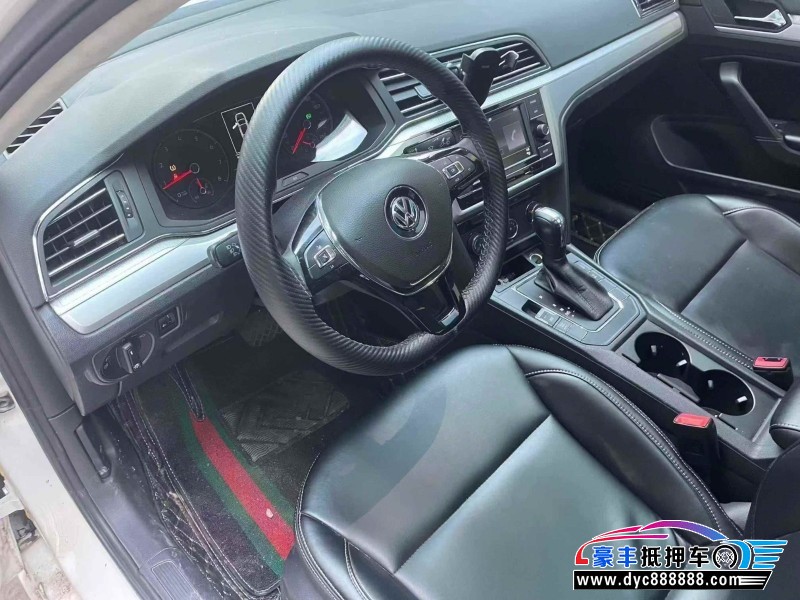 19年大众凌渡轿车抵押车出售