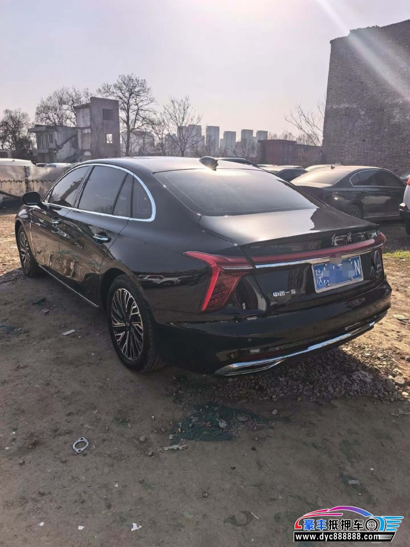 24年红旗H5轿车抵押车出售