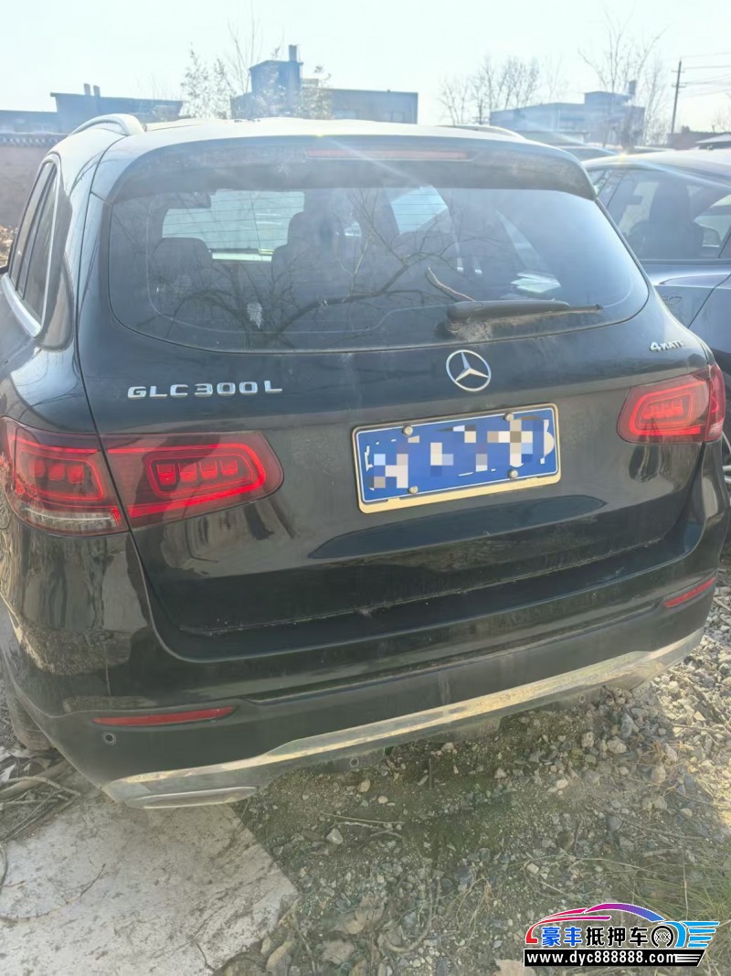 19年奔驰GLC轿车抵押车出售