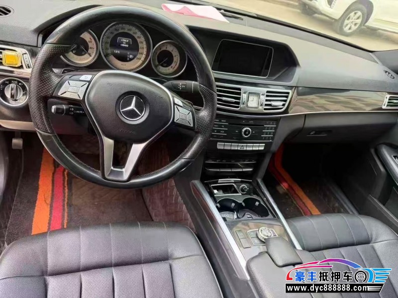 15年奔驰E轿车抵押车出售