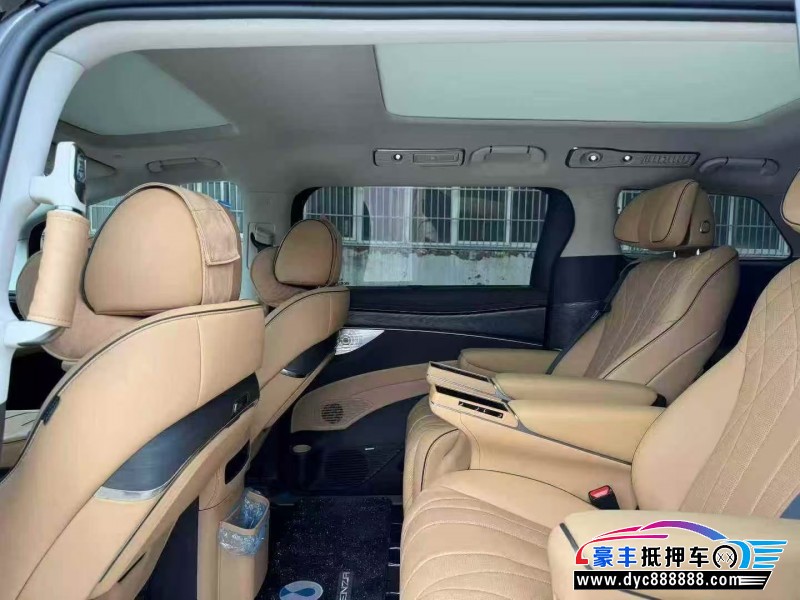 25年腾势D9轿车抵押车出售