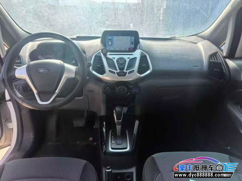 17年福特翼搏轿车抵押车出售