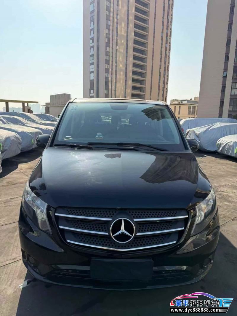 20年奔驰威霆轿车抵押车出售