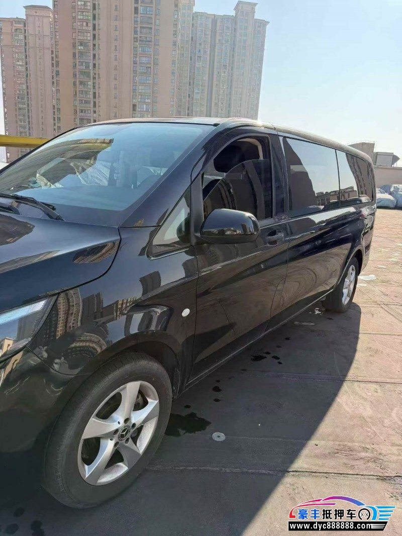 20年奔驰威霆轿车抵押车出售