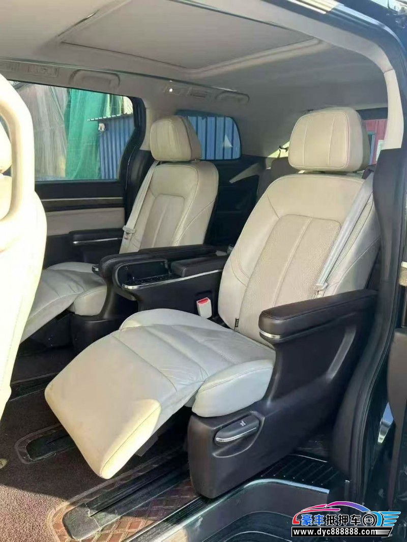 21年传祺M8轿车抵押车出售