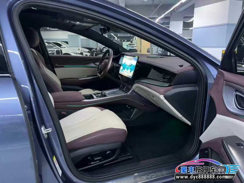 23年比亚迪海豹轿车抵押车出售