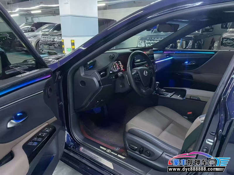 23年雷克萨斯ES轿车抵押车出售