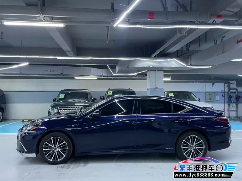 23年雷克萨斯ES轿车抵押车出售