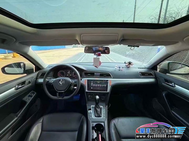 22年大众凌渡轿车抵押车出售