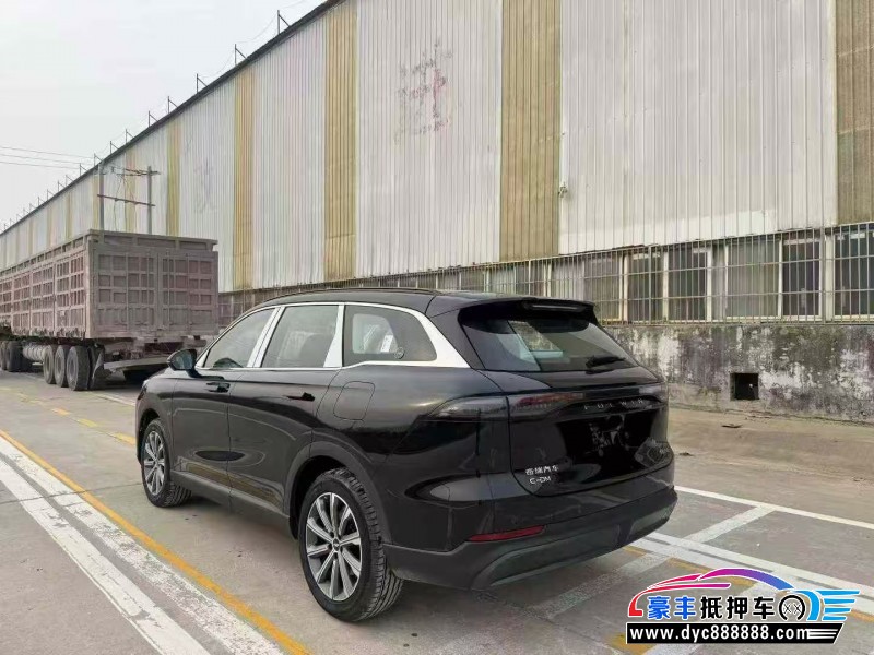 26年奇瑞风云轿车抵押车出售