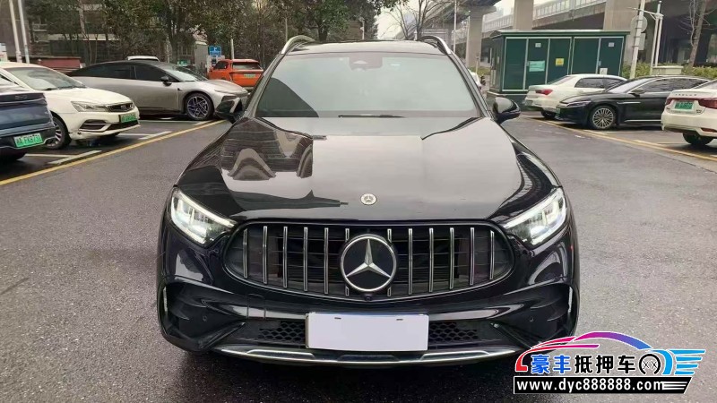 抵押车出售24年奔驰GLC(进口)轿车