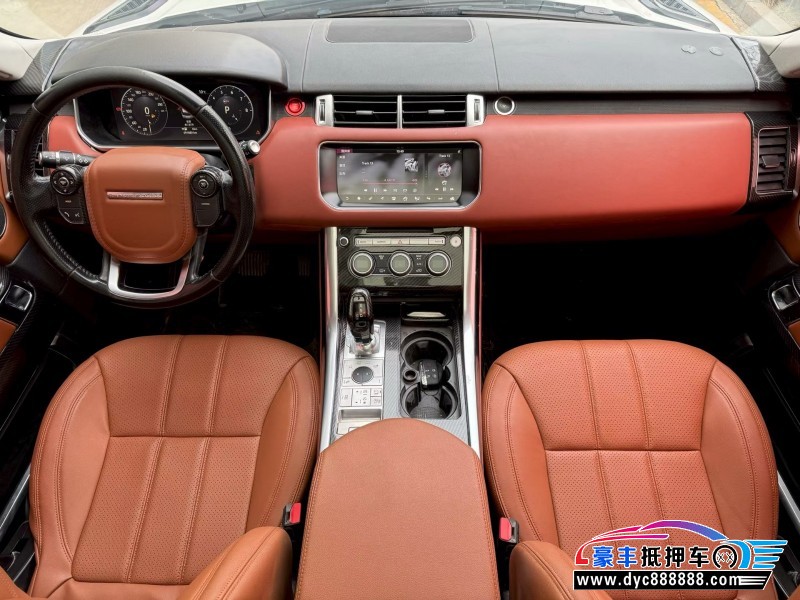 18年路虎揽胜运动版轿车抵押车出售