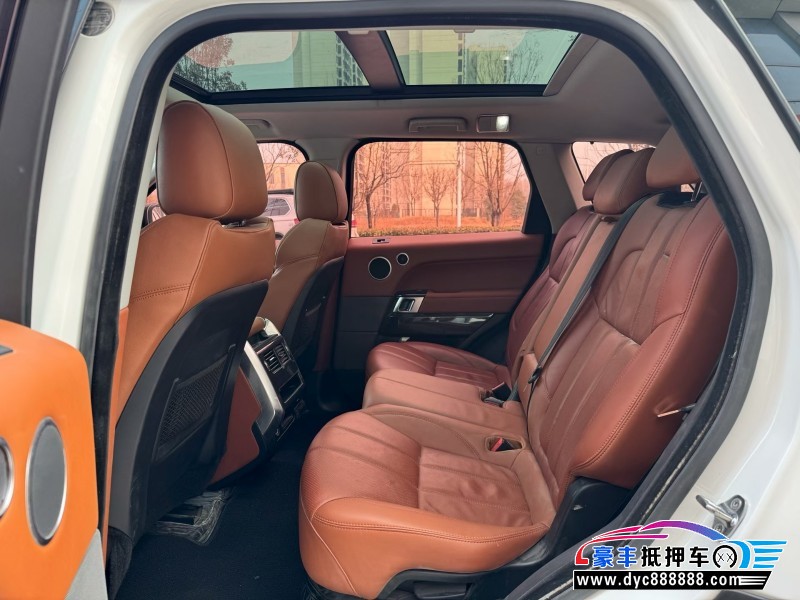 18年路虎揽胜运动版轿车抵押车出售