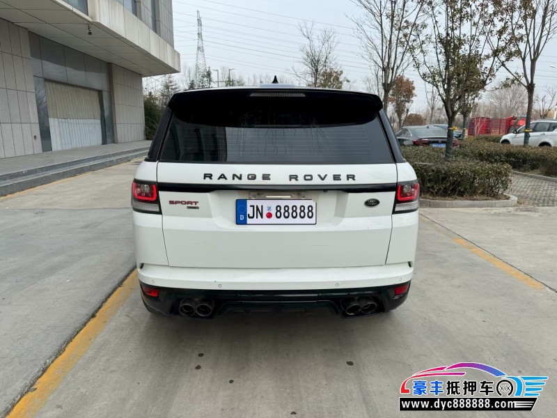 18年路虎揽胜运动版轿车抵押车出售