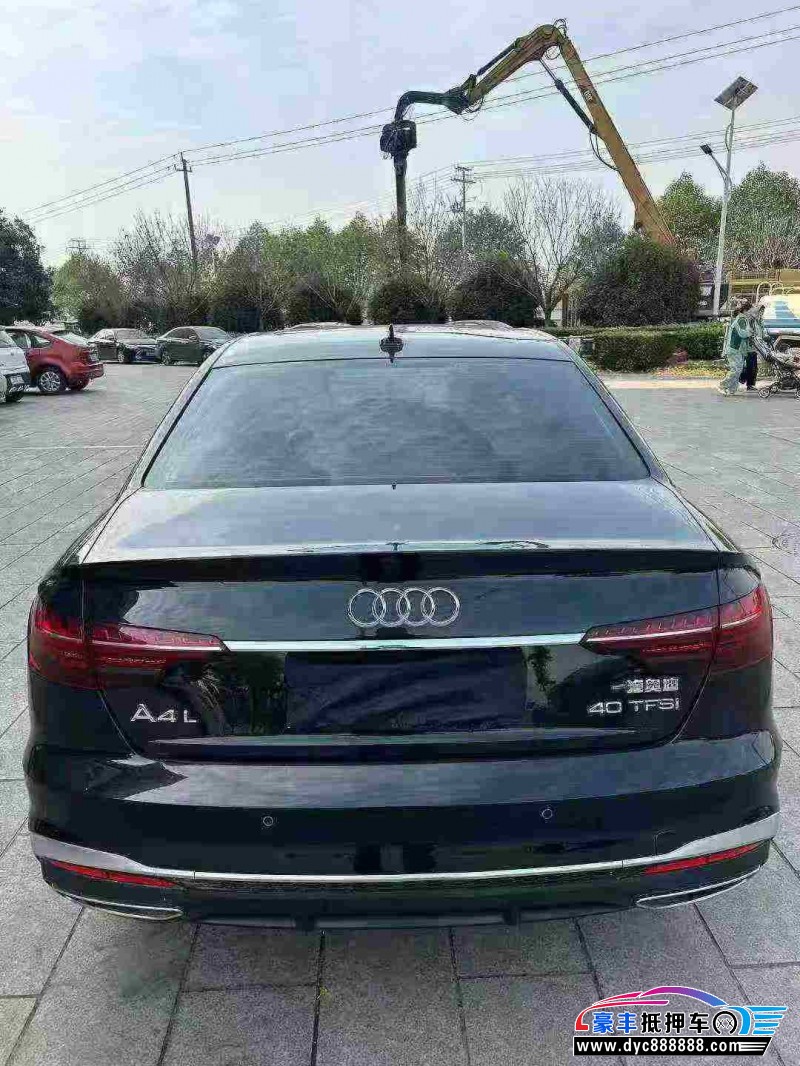 20年奥迪A4L轿车抵押车出售