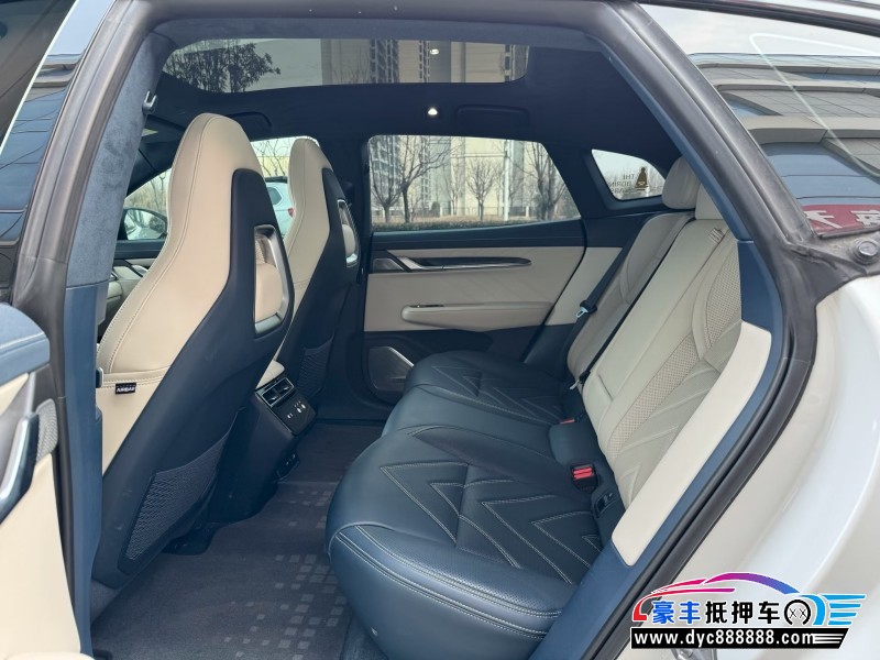 23年极氪001轿车抵押车出售