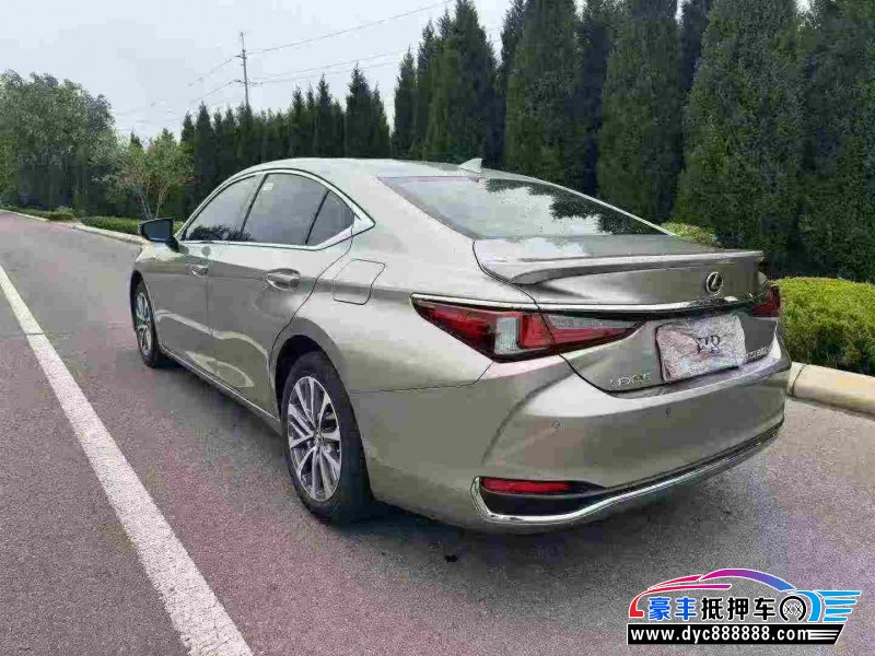 24年雷克萨斯ES轿车抵押车出售