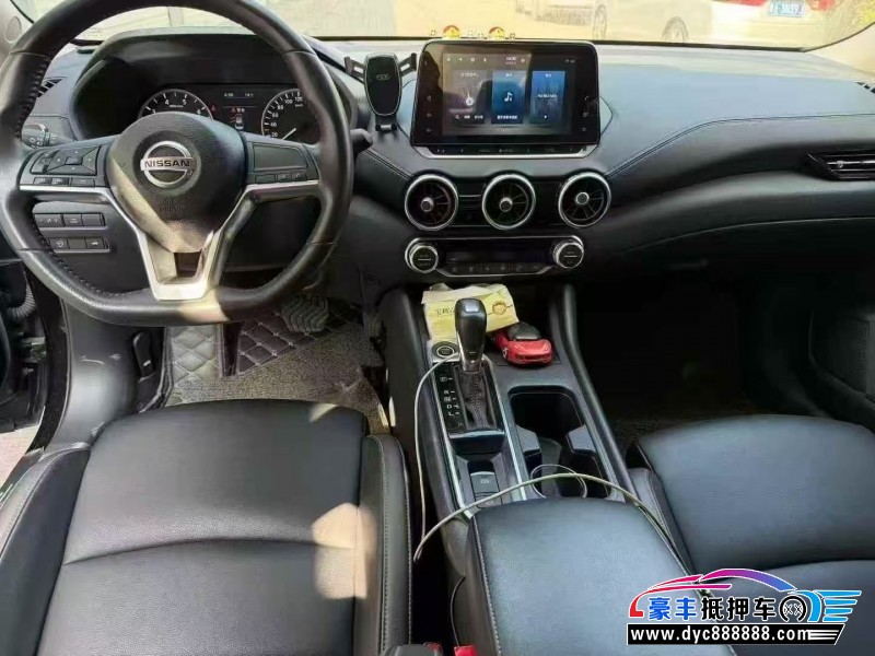 22年日产轩逸轿车抵押车出售