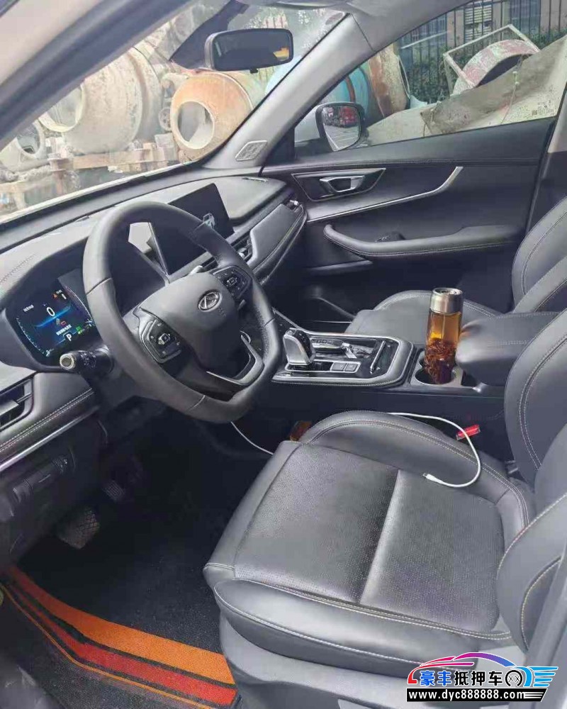 24年奇瑞瑞虎8轿车抵押车出售