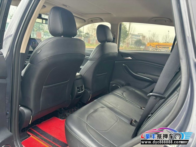 21年比亚迪宋轿车抵押车出售