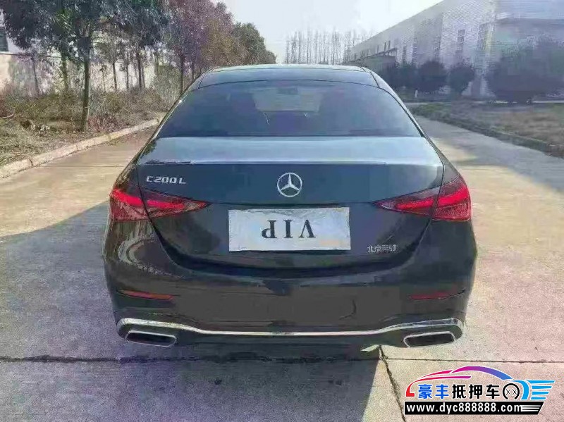 23年奔驰C轿车抵押车出售