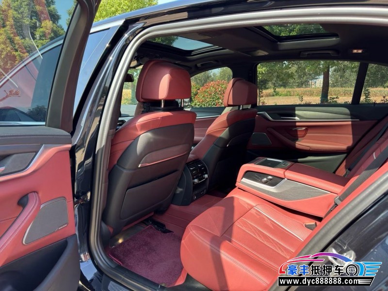 23年宝马5系轿车抵押车出售