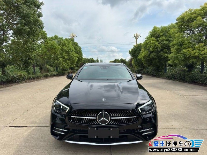 抵押车出售21年奔驰E轿车