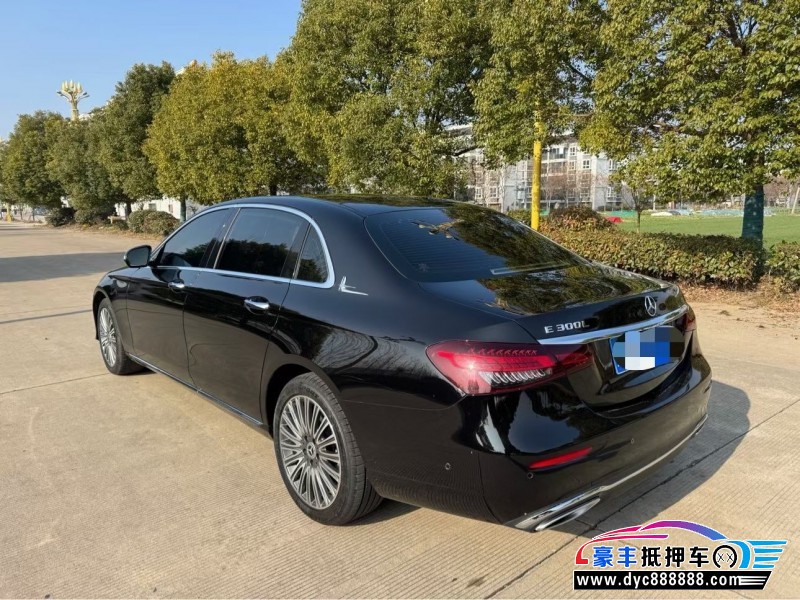 21年奔驰E轿车抵押车出售
