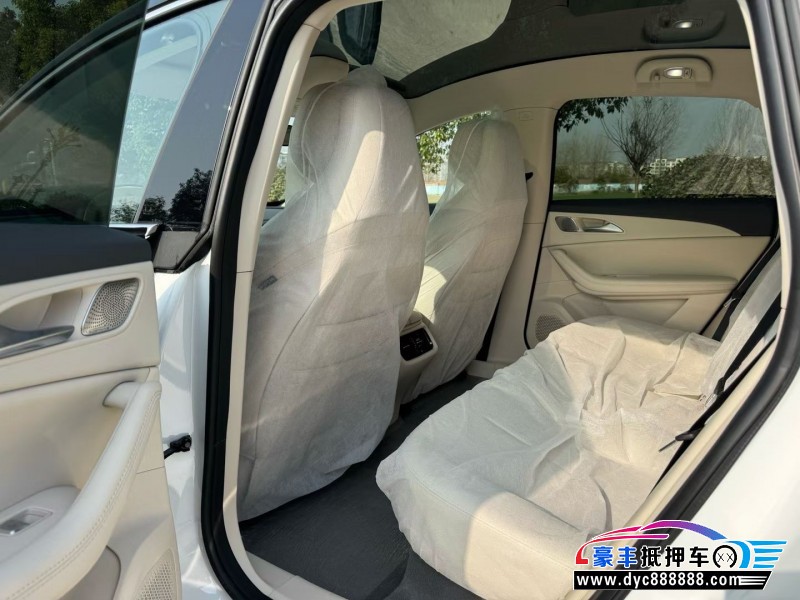 25年东风风行星海轿车抵押车出售