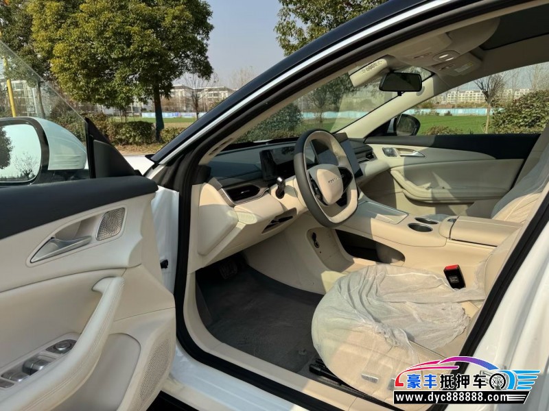 25年东风风行星海轿车抵押车出售