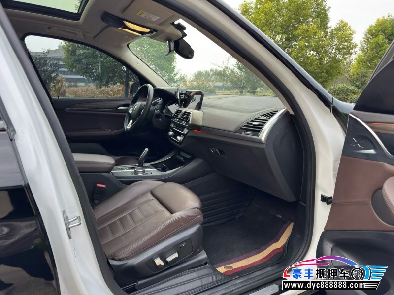 19年宝马X3轿车抵押车出售