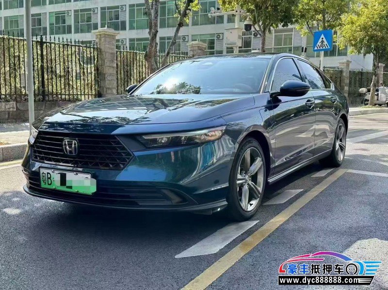 25年本田雅阁轿车抵押车出售