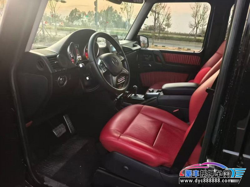 18年奔驰G轿车抵押车出售