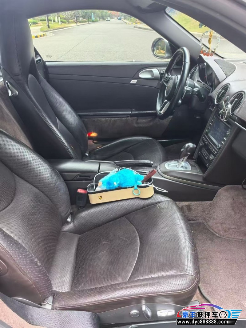 10年保时捷卡曼轿车抵押车出售