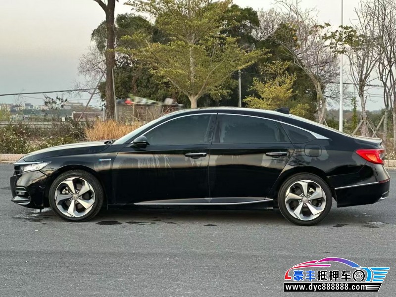 19年本田雅阁轿车抵押车出售