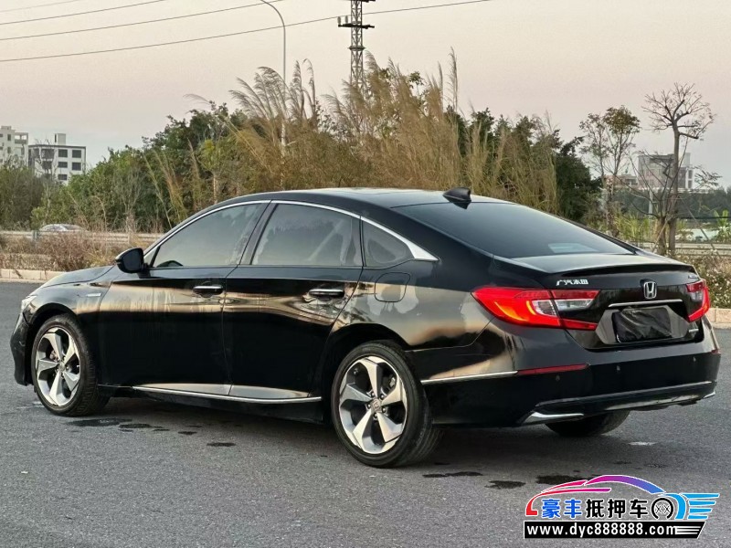 19年本田雅阁轿车抵押车出售