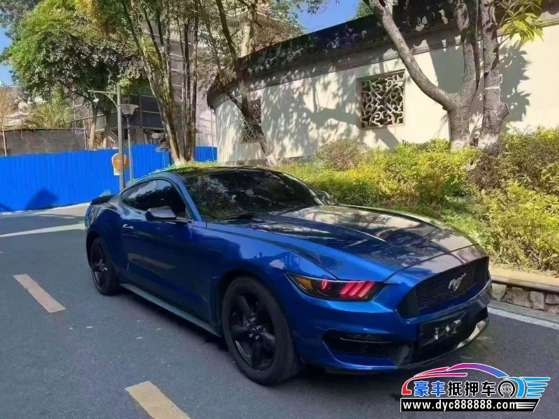 17年福特野马轿车抵押车出售