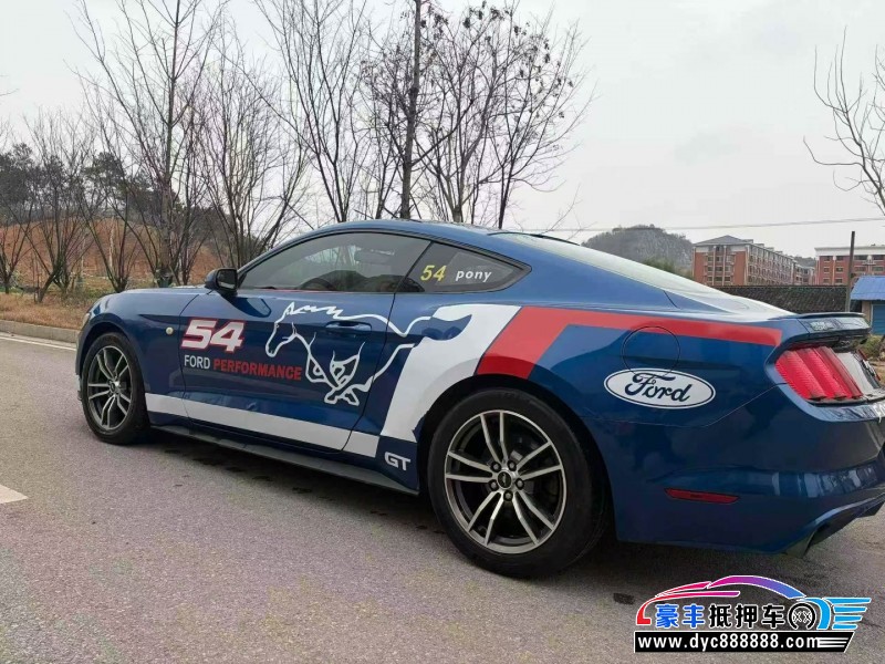 17年福特野马轿车抵押车出售