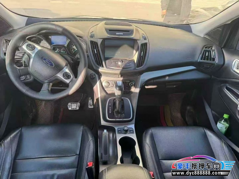 15年福特翼虎轿车抵押车出售