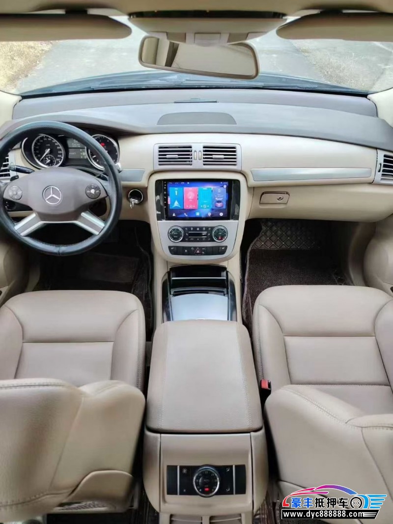 12年奔驰R轿车抵押车出售