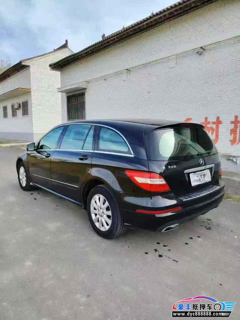 12年奔驰R轿车抵押车出售