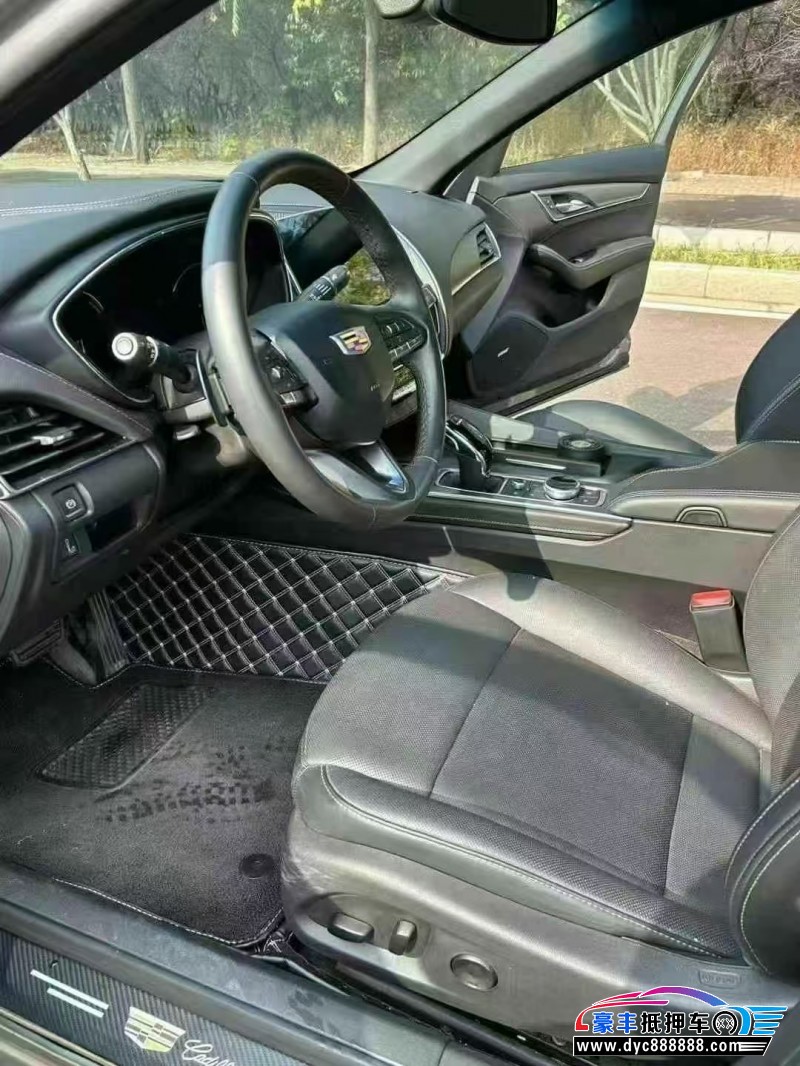 22年凯迪拉克CT5轿车抵押车出售