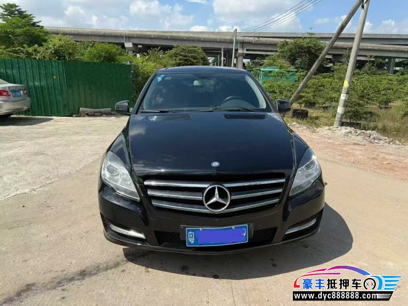 抵押车出售17年奔驰R轿车