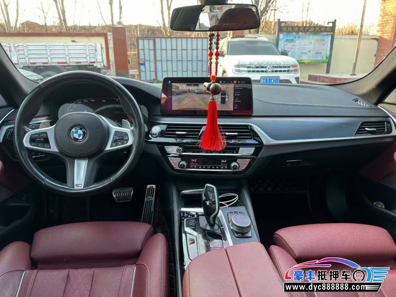 21年宝马5系轿车抵押车出售