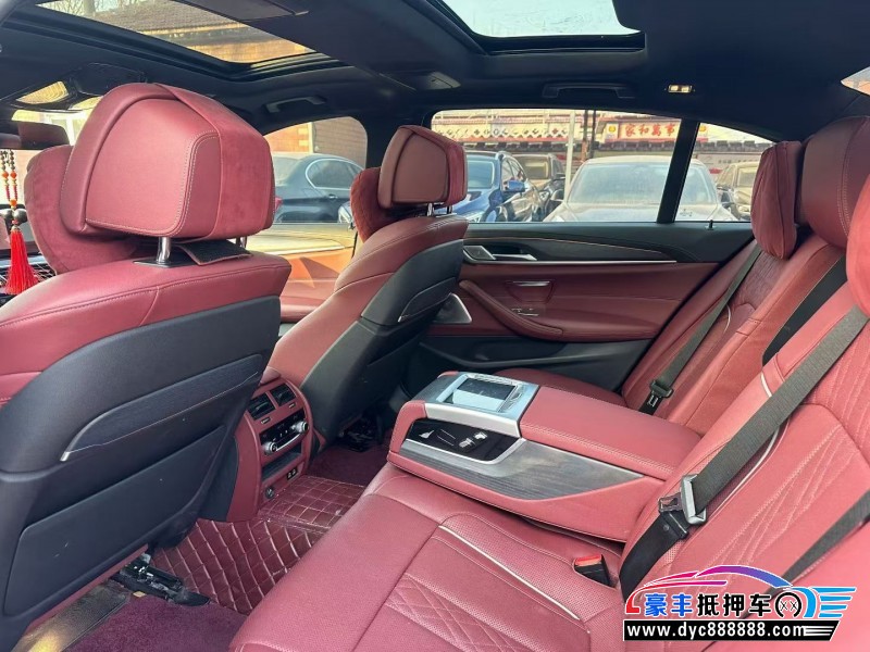 21年宝马5系轿车抵押车出售