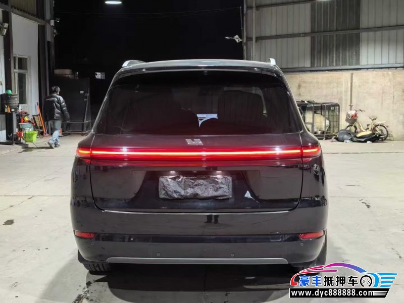 23年理想L9轿车抵押车出售