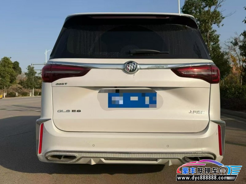 22年别克GL8轿车抵押车出售