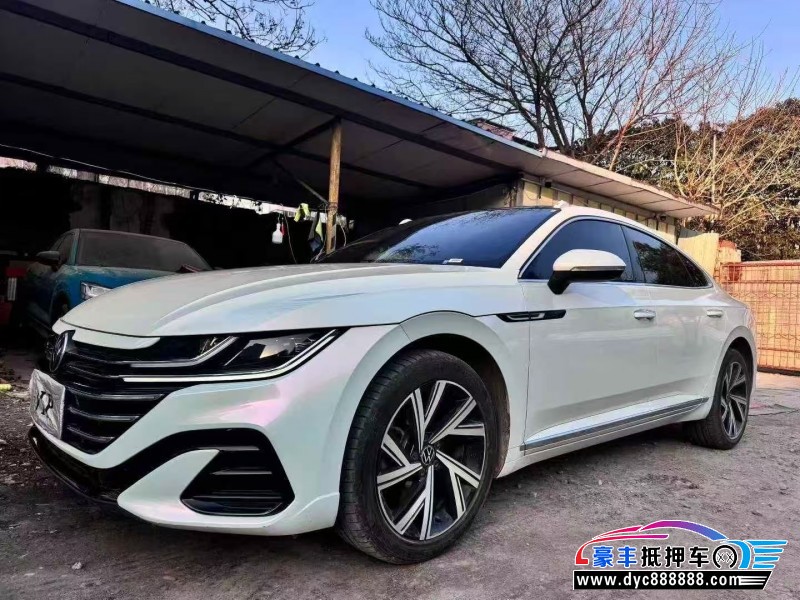 25年大众CC轿车抵押车出售