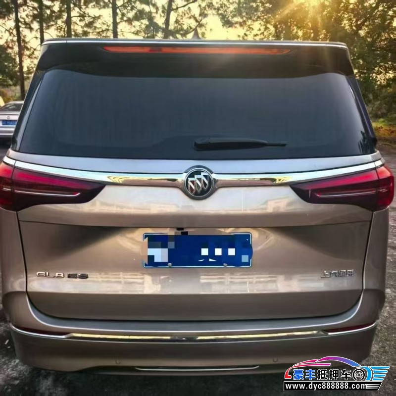 23年别克GL8轿车抵押车出售