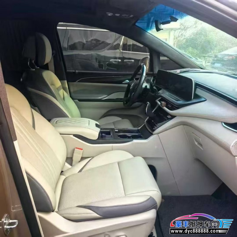 23年别克GL8轿车抵押车出售